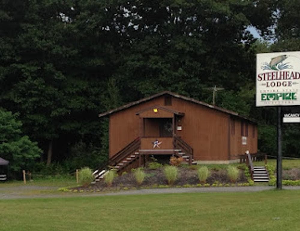 Steelhead Lodge & Joe's