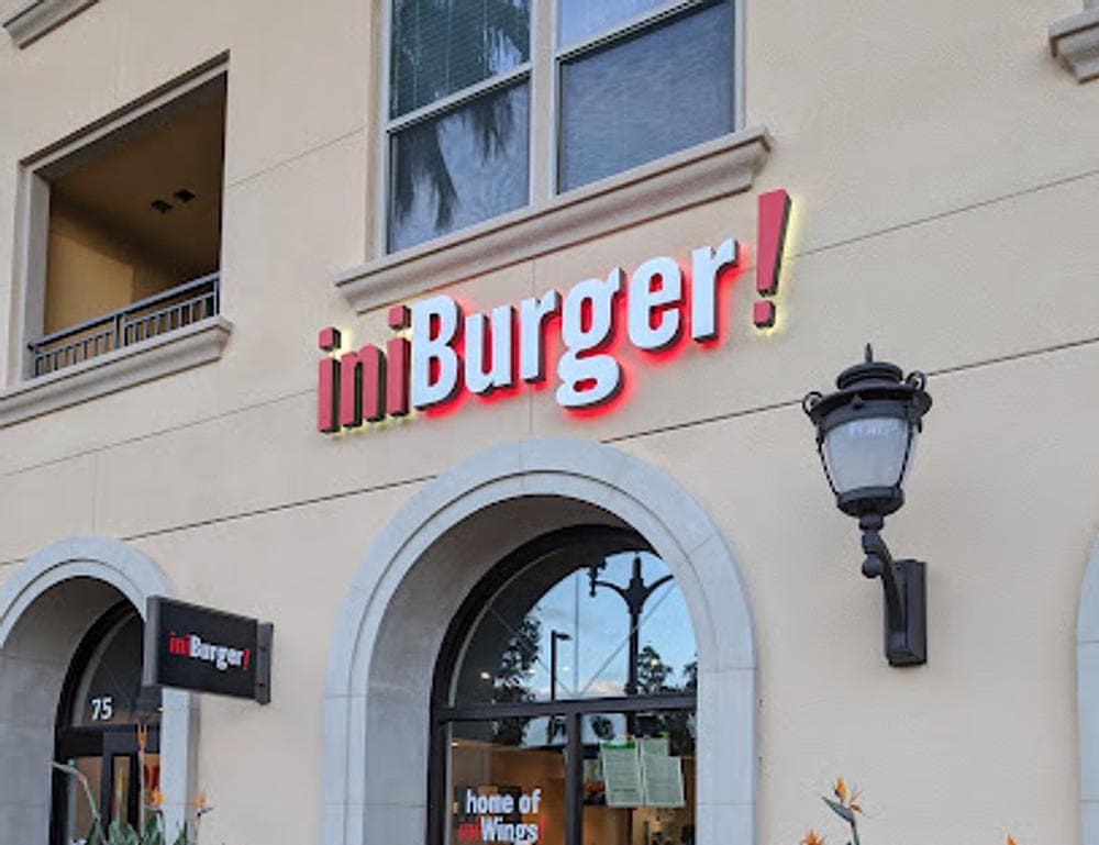 iniBurger - Gourmet Burgers