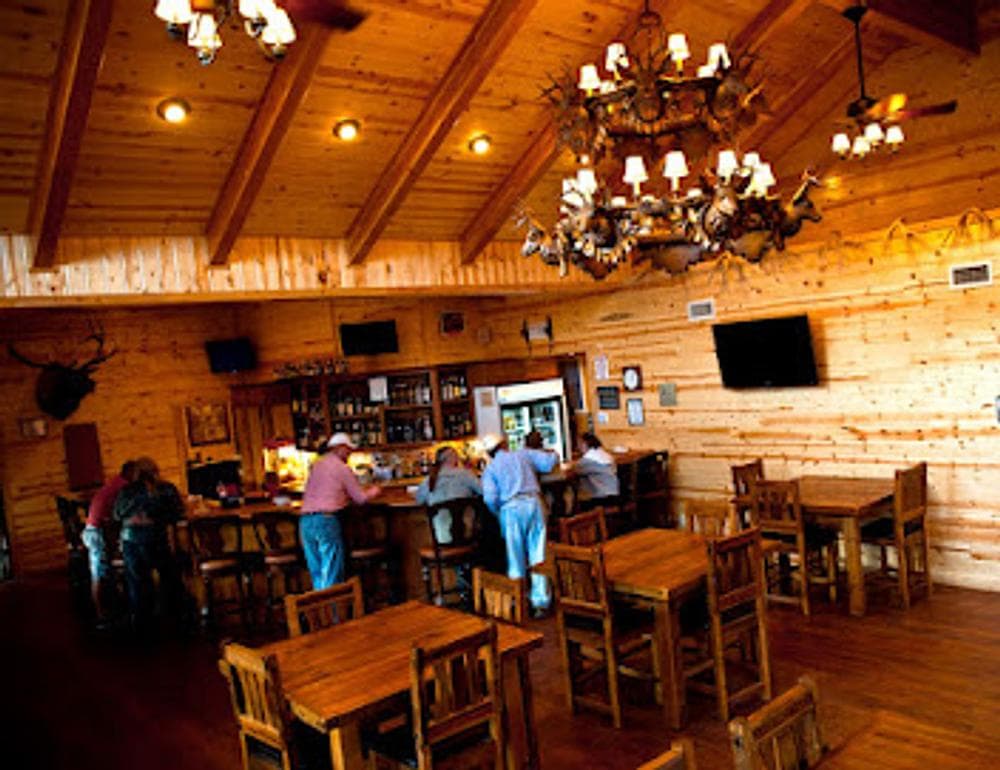 Long Shadow Lodge at Tal-Wi-Wi