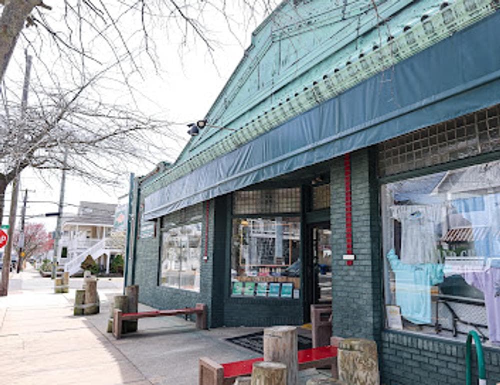 Island Grill Seafood & Steakhouse