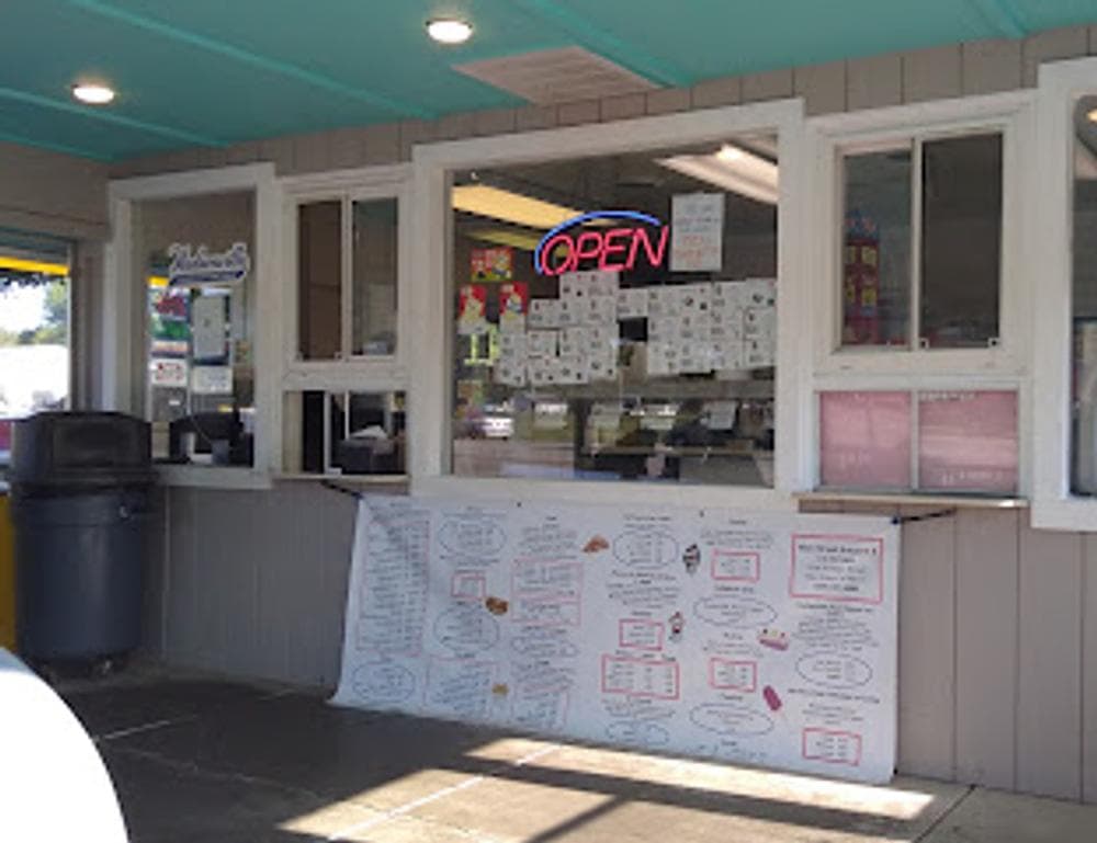 Main Street Burgers Pizza & Ice Cream