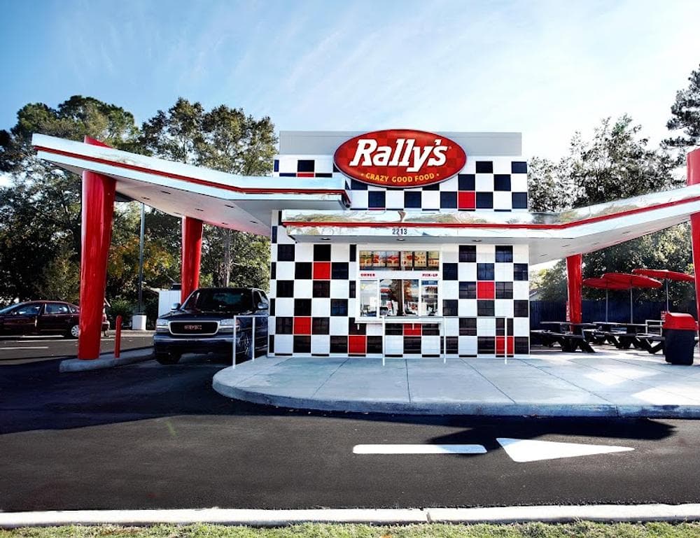 Rally's - Bay Rd