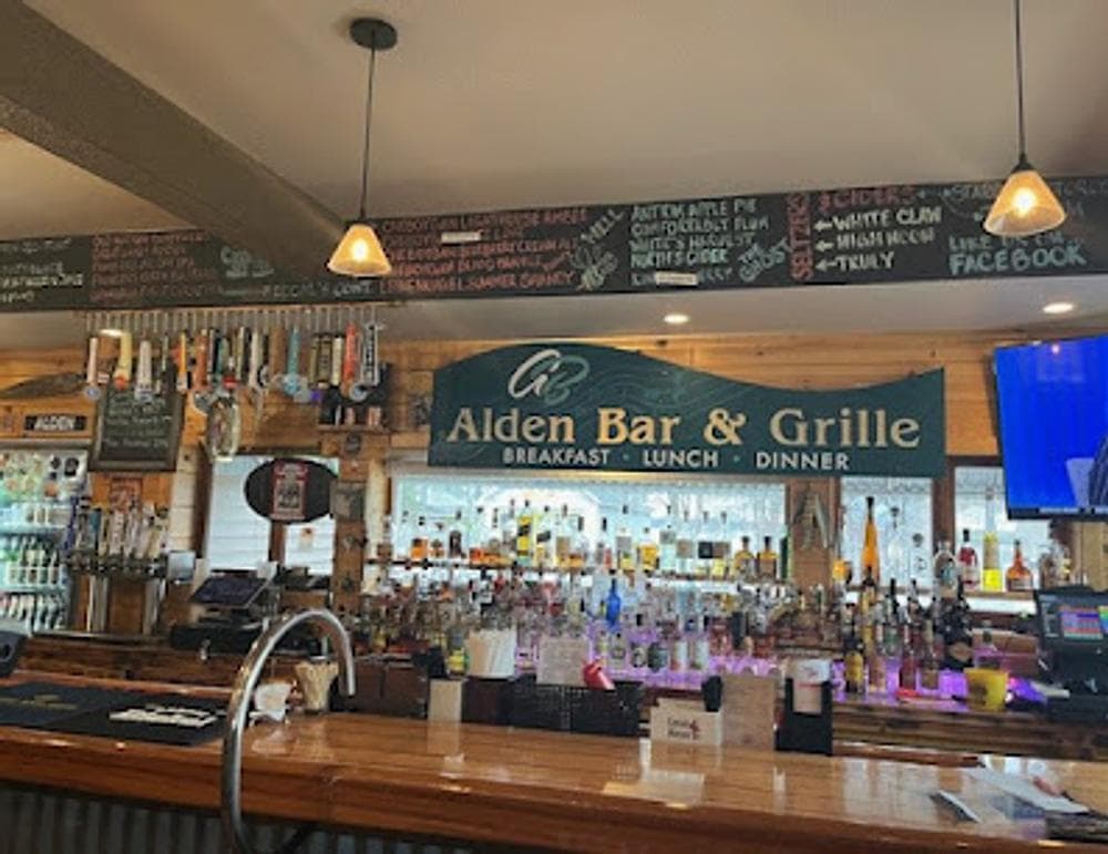 Alden Bar
