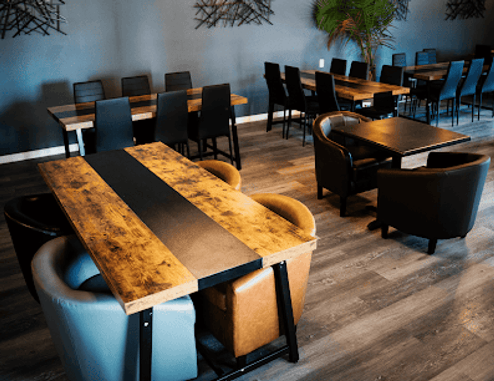 The Estate Restaurant & Lounge