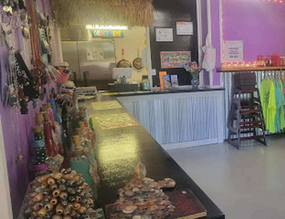 Hart's Hotdog Hut