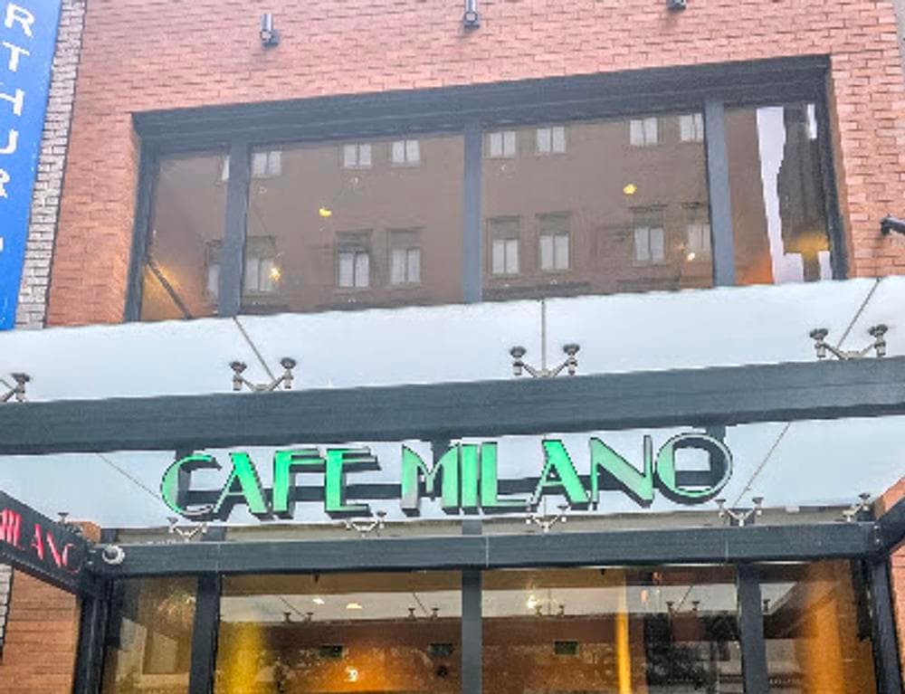 Cafe Milano - Pittsburgh Pizza