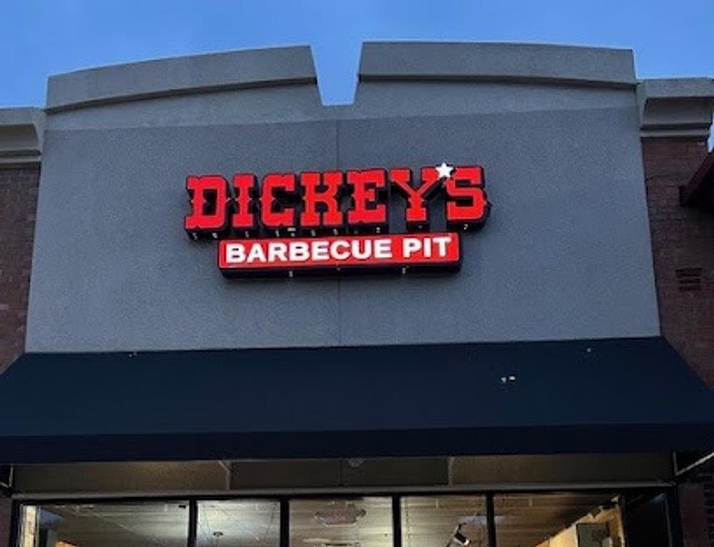 Dickey's Barbecue Pit