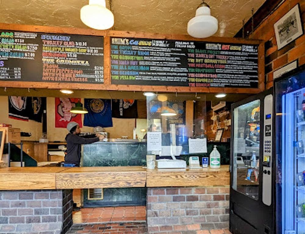 Grum's Sub Shop