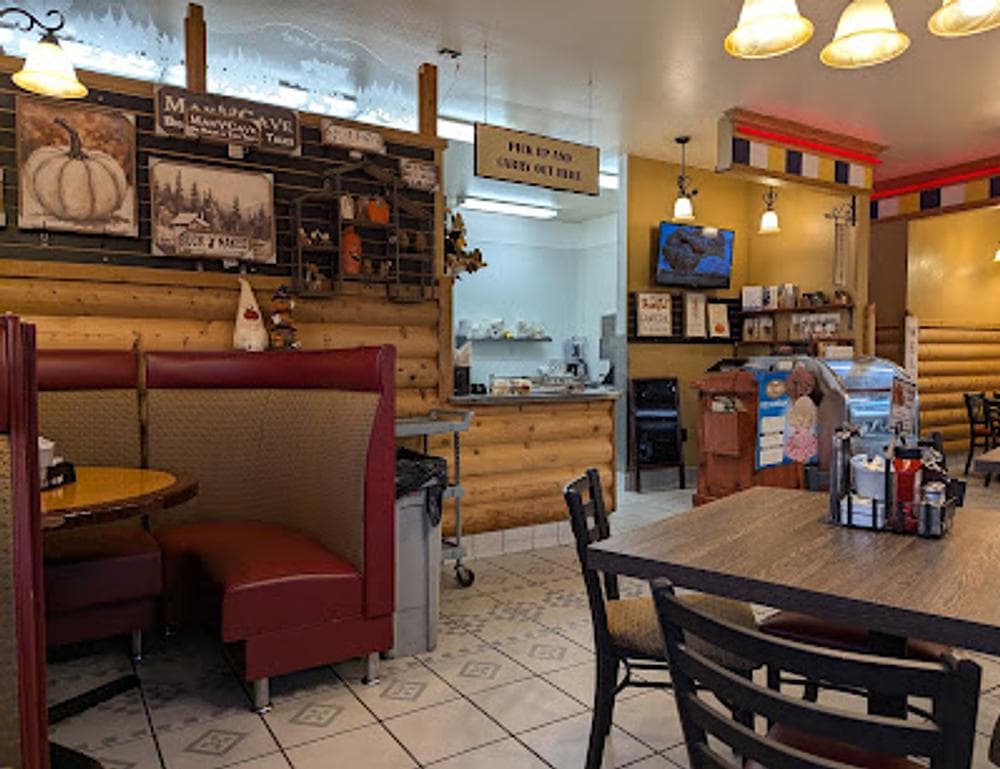 Storheims Family Restaurant