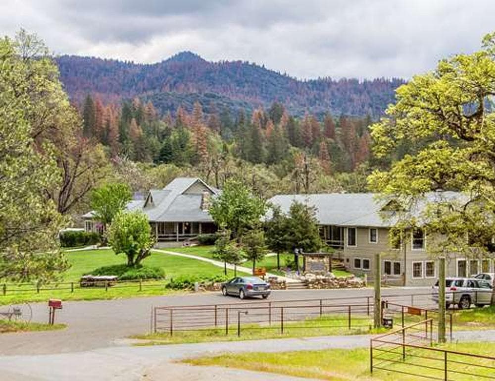 Sierra Sky Ranch, a boutique hotel
