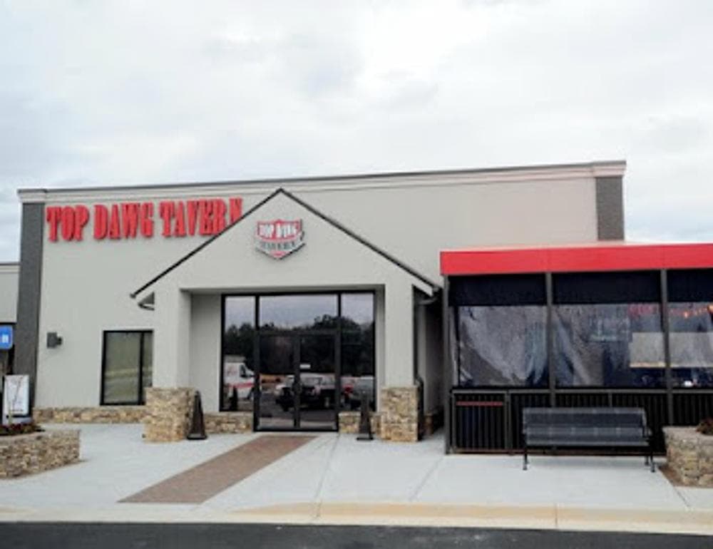 Top Dawg Tavern