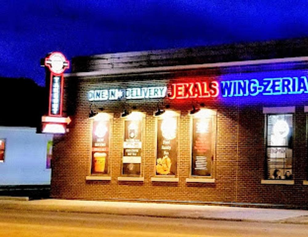 Jexal's Pizza & Wing-Zeria