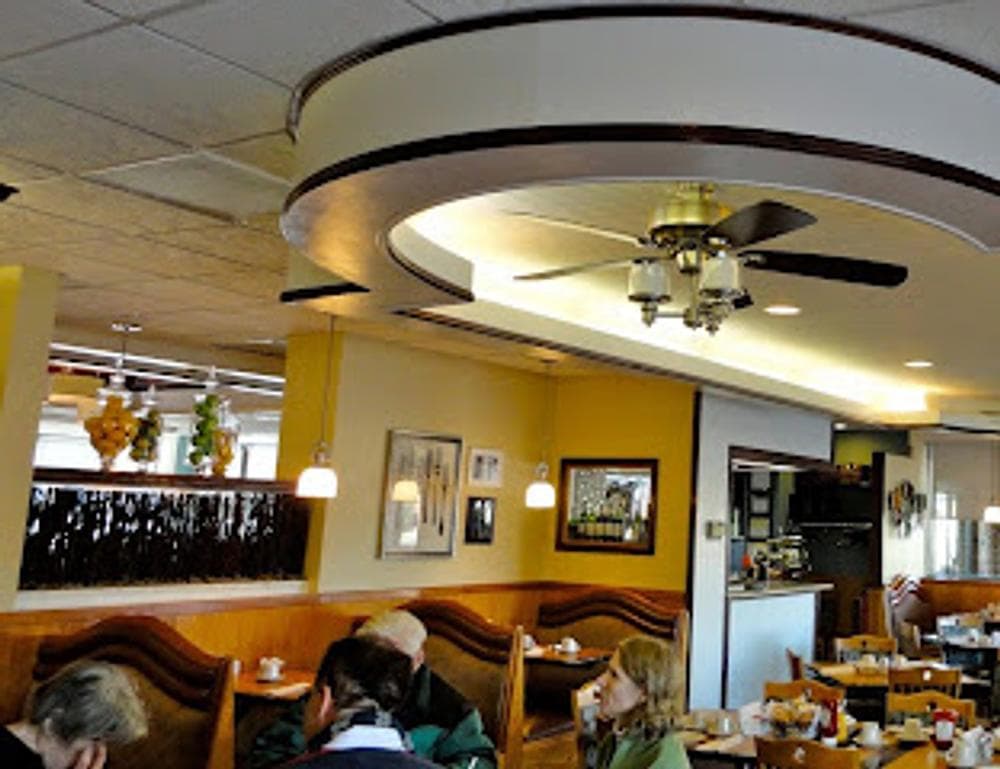 MOTHER'S DAY RESTAURANT