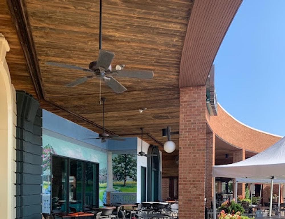 Relish Craft Kitchen & Bourbon Bar