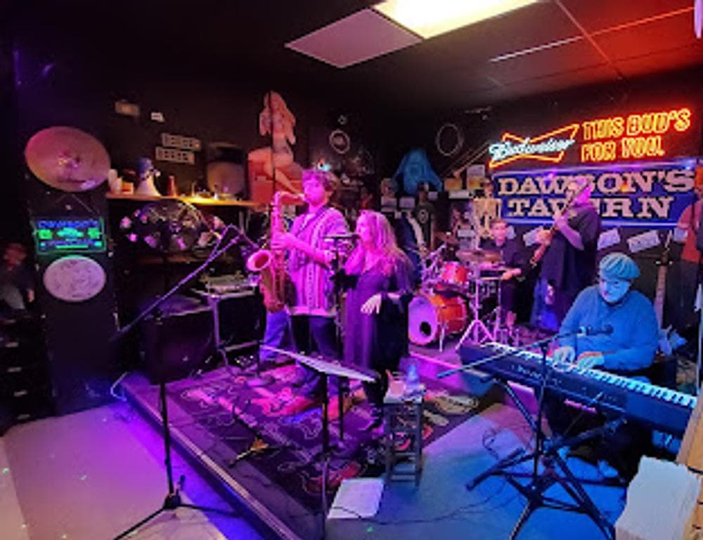 Dawson's Bar & Grill