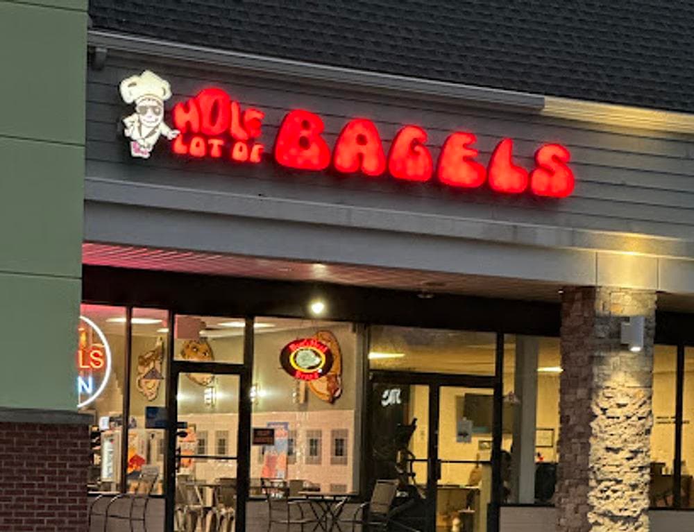 Hole Lot of Bagels