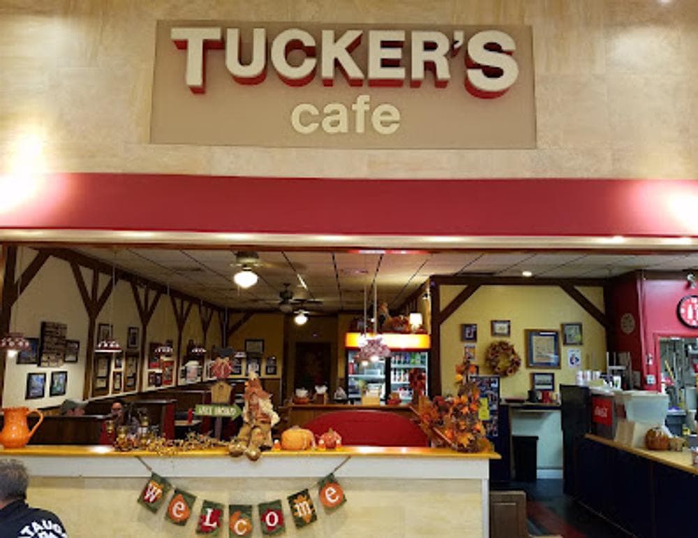 Tucker's Cafe
