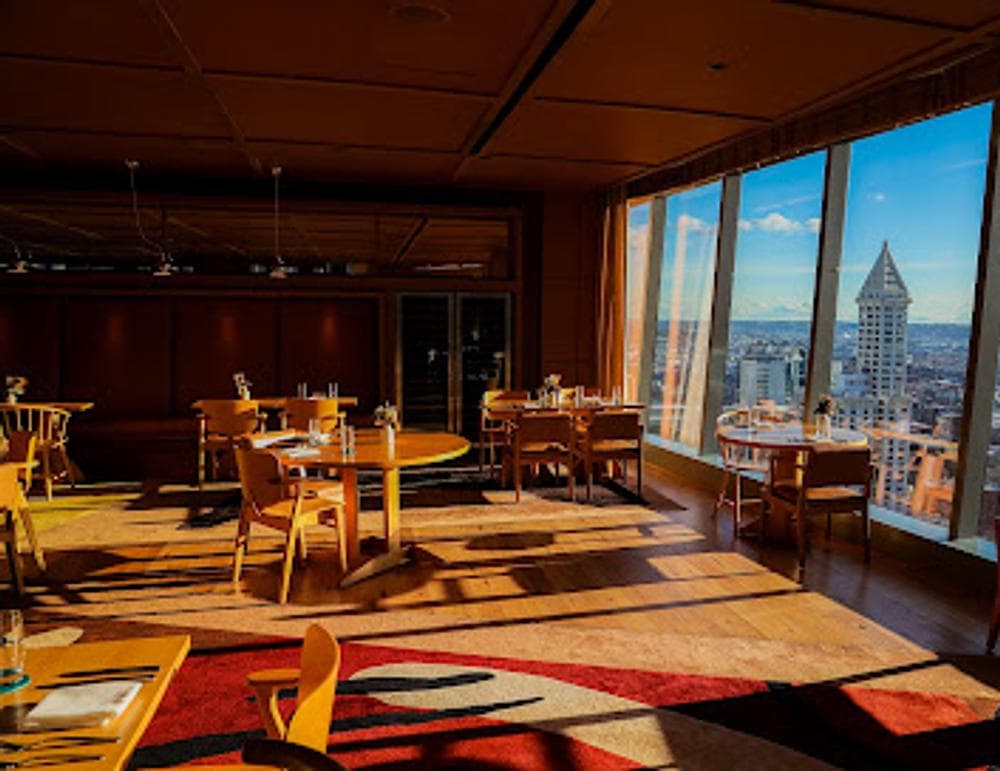 Charlotte Restaurant & Lounge