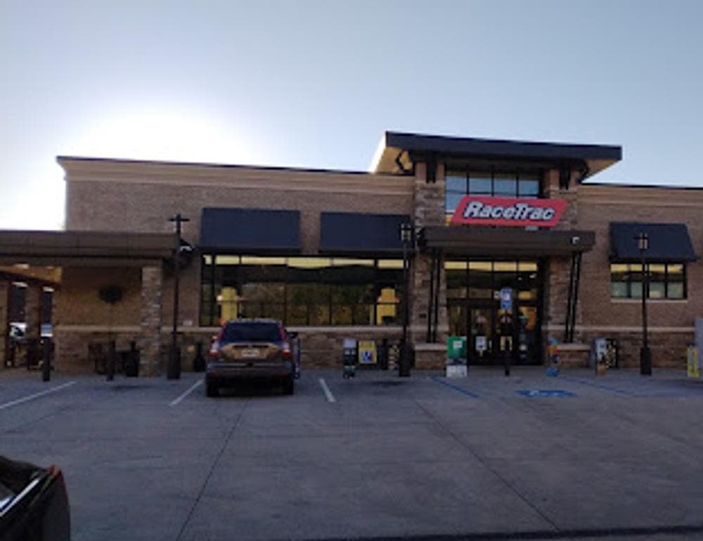 RaceTrac - Gas Station