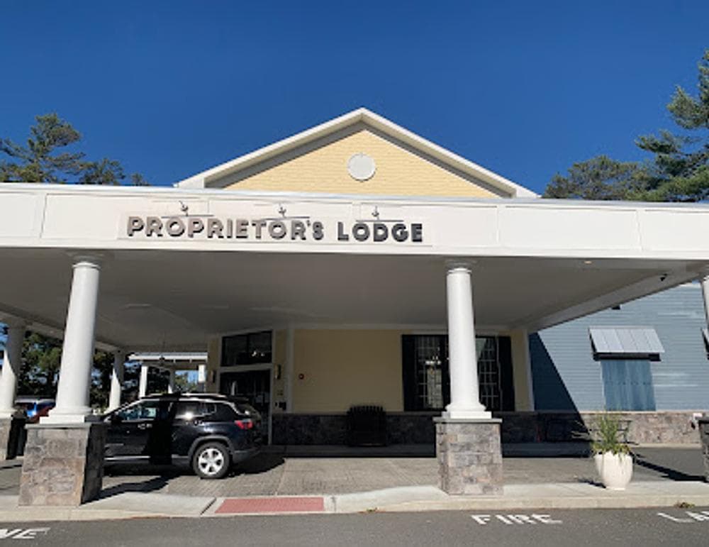 Proprietor's Lodge - Lakefront Dining