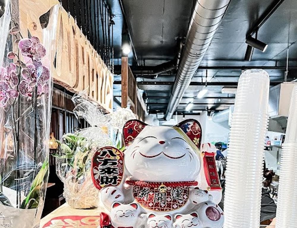 Yaku Sushi & Bubble Tea