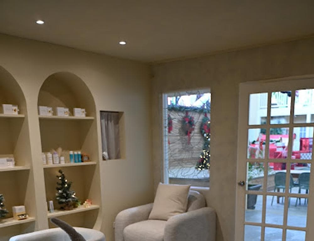 Fresh Nest Spa & Nail Bar