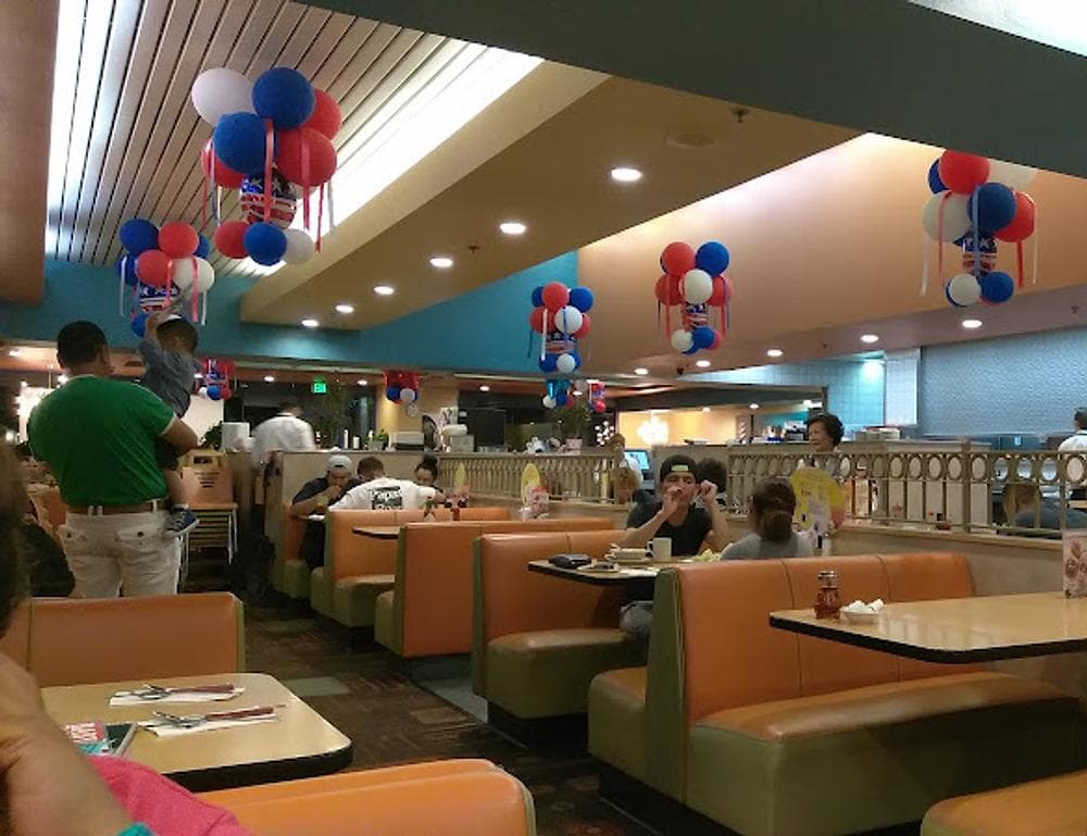 NORMS Restaurant