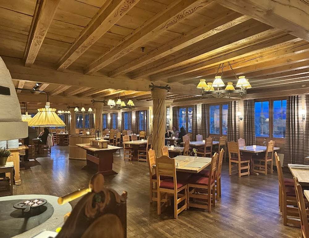 Fossheim Hotell -Restaurant