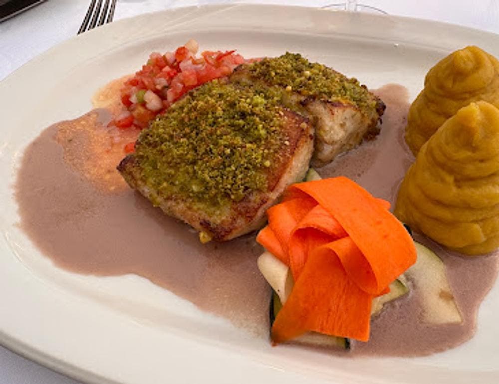 Upper Deck Restaurant