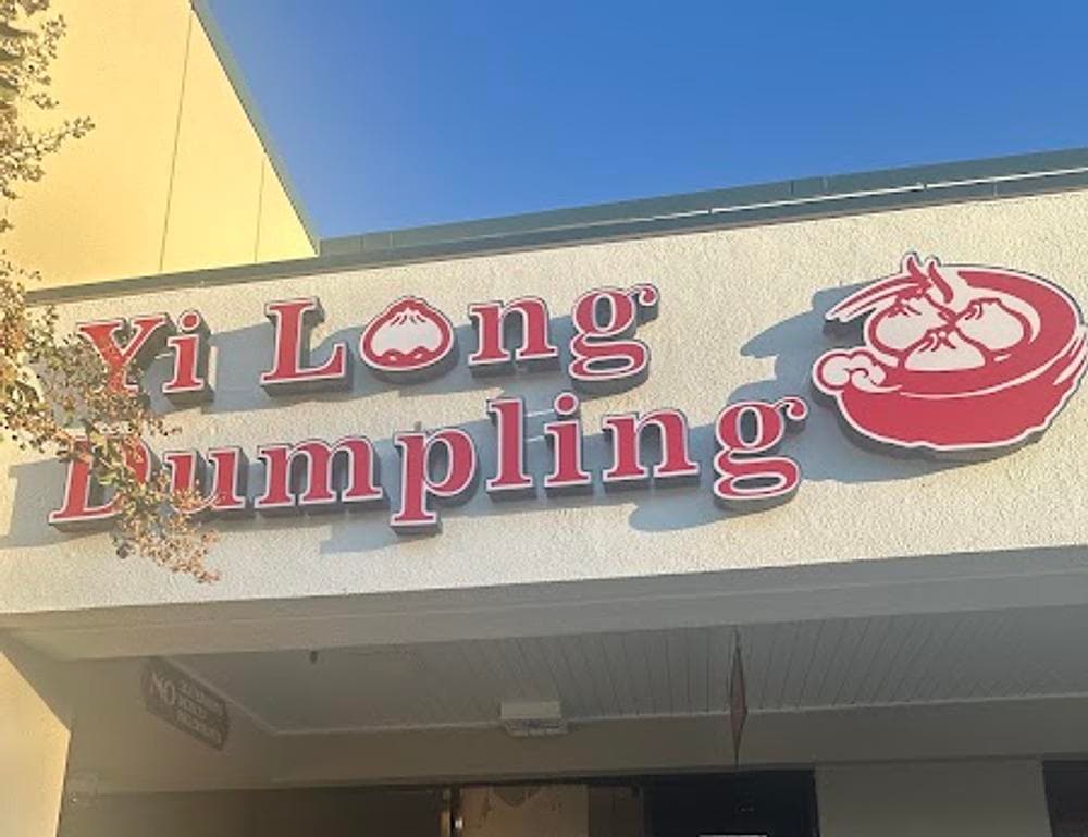 Yi Long Chinese