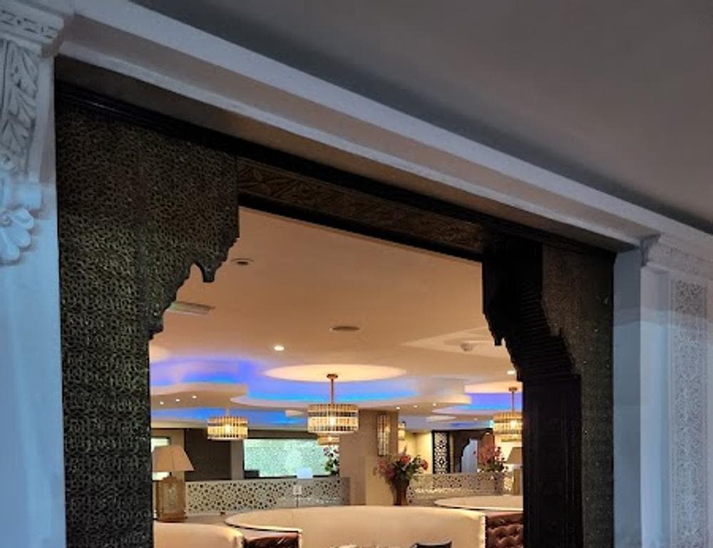 EastZeast Restaurant