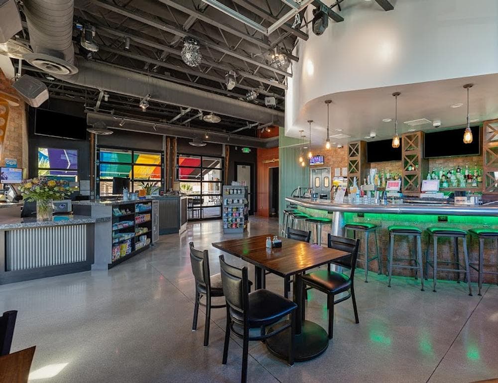 Runway Bar & Restaurant
