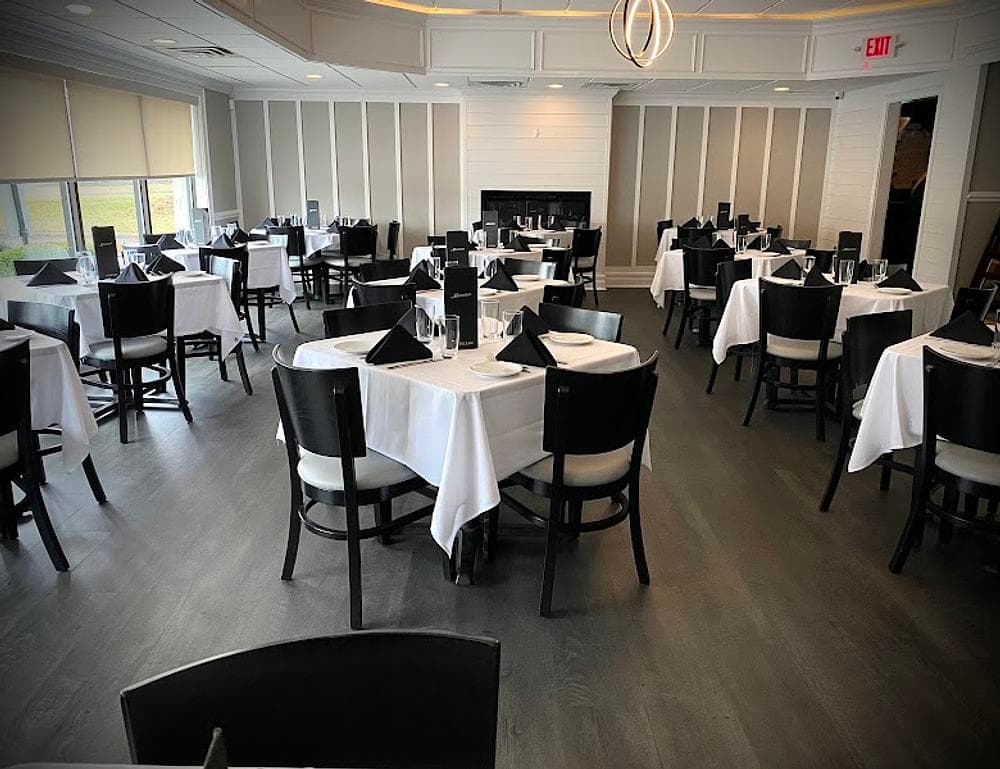 Manera's Restaurant