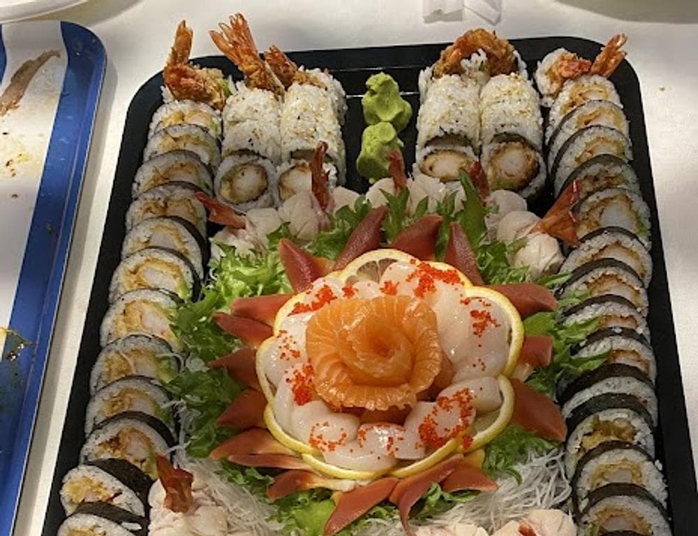 Umi Sushi & Wok
