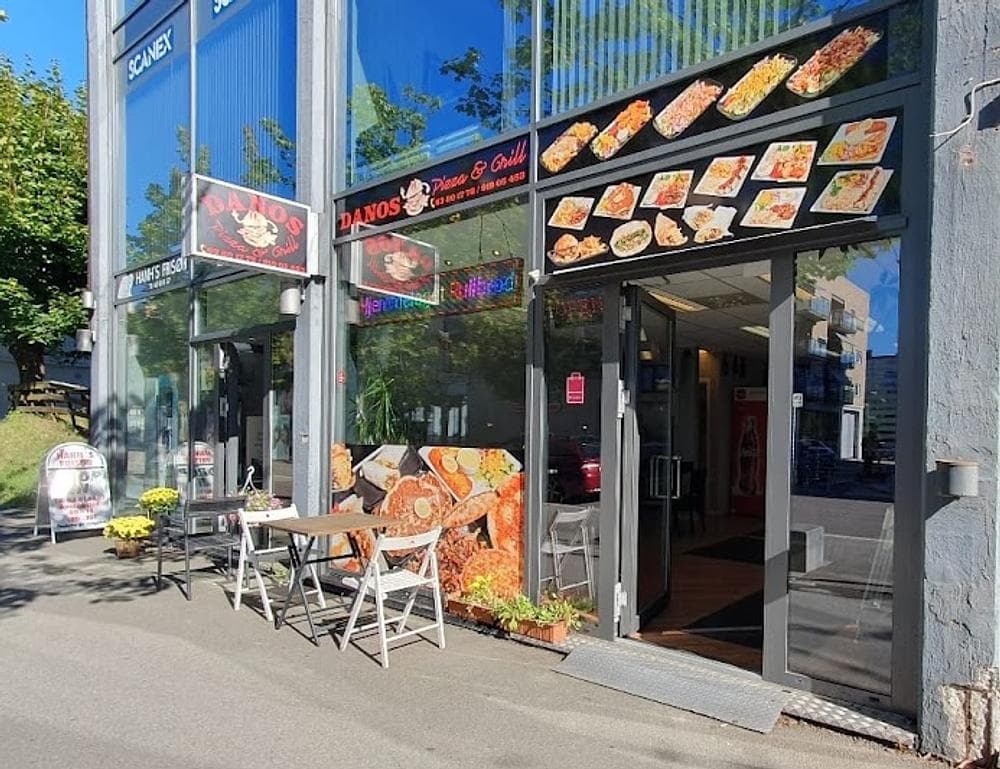 Danos Pizza & Grill