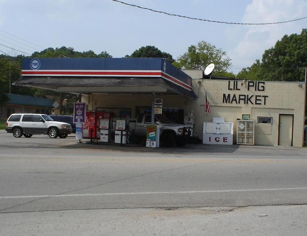 Lil' Pig Market