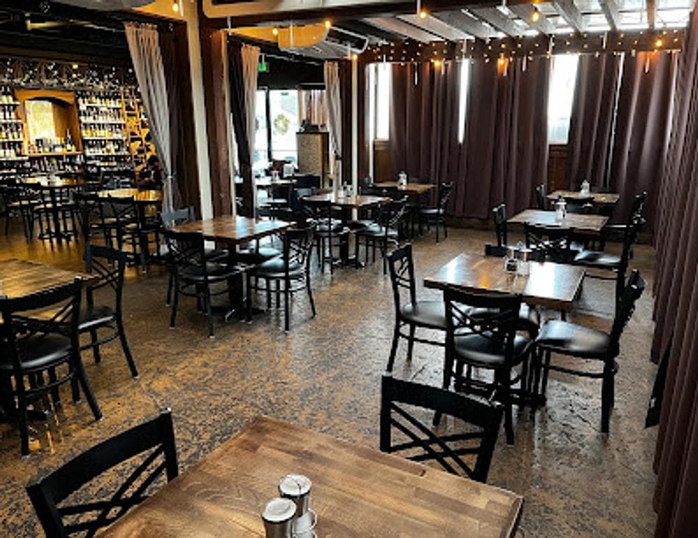 Tastebuds - Bistro | Bar | Bottles