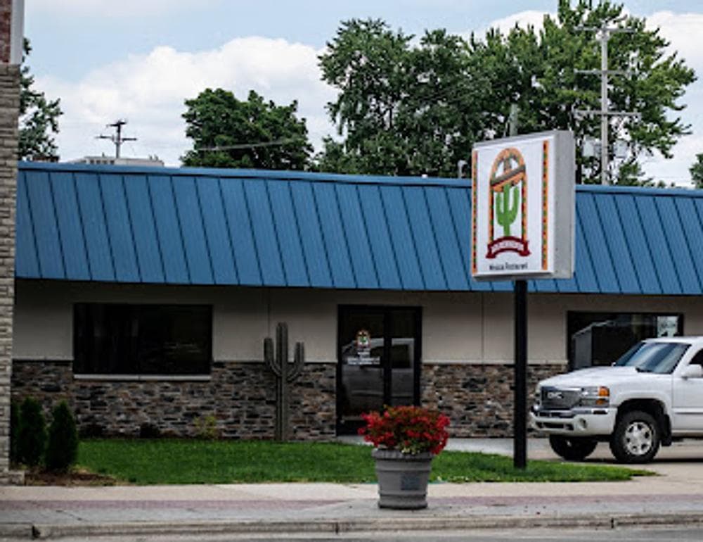 Los Hermanos Mexican Restaurant