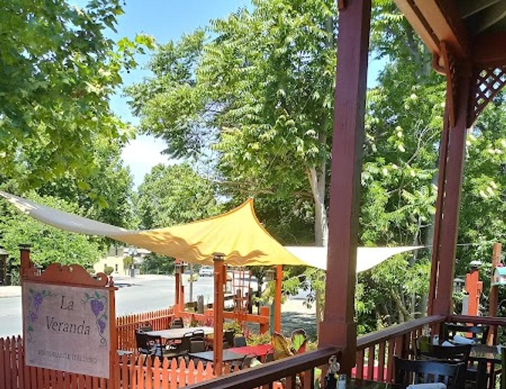 La Veranda Cafe
