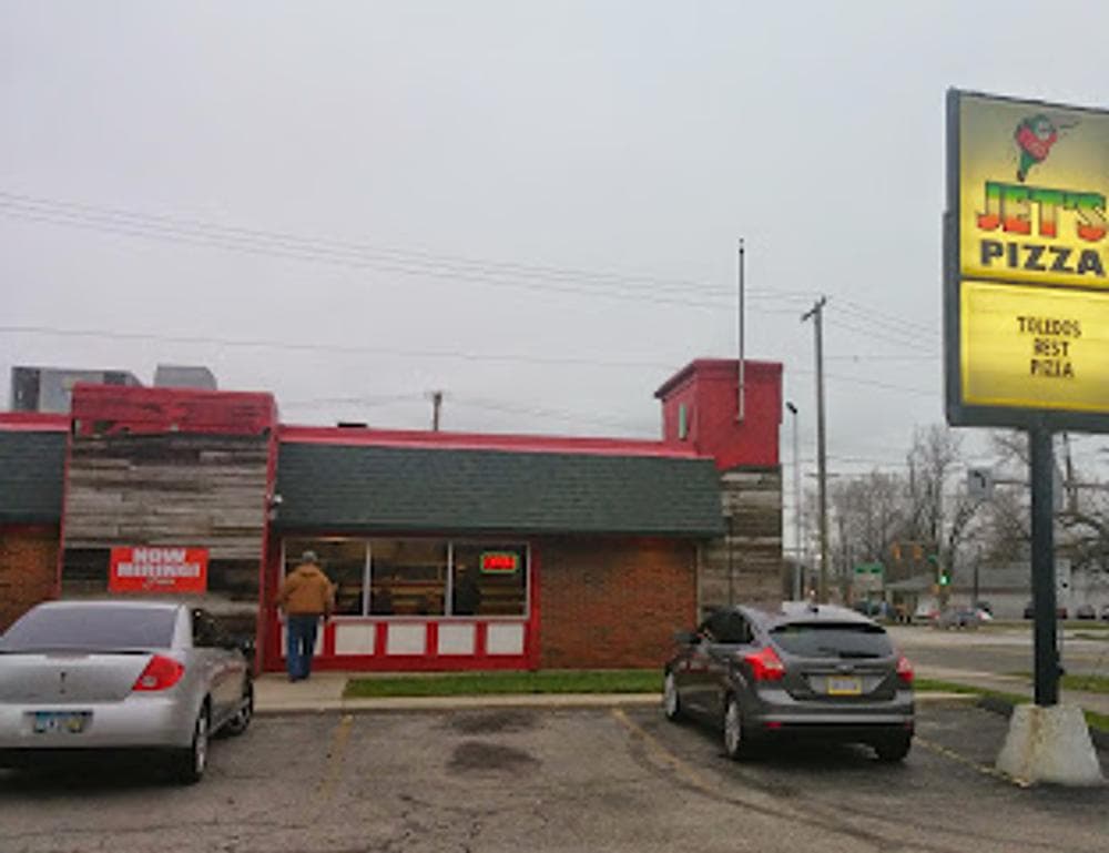 Jet's Pizza Toledo