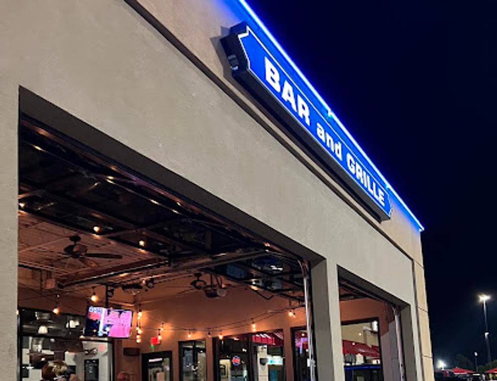 Hermie Sadler's Fosho Bar & Grille