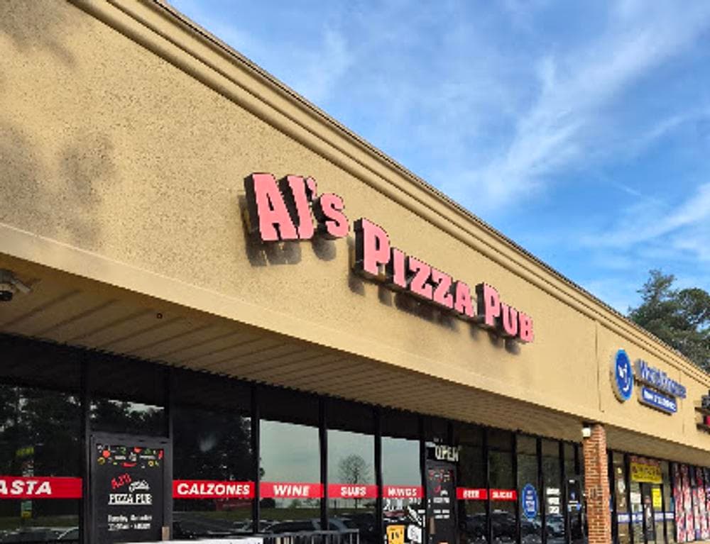AJ's Pizza Pub