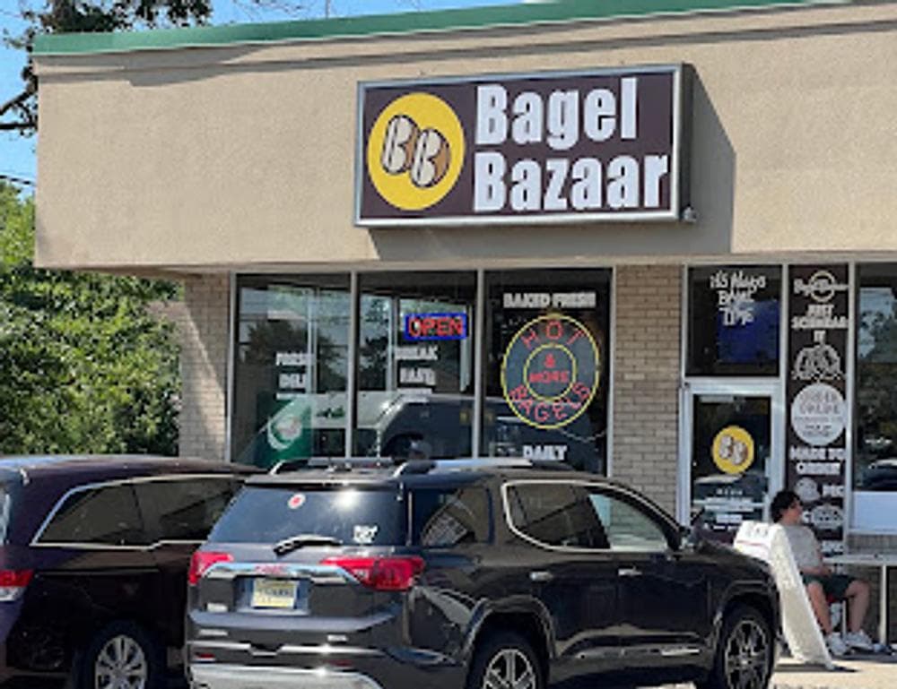 Bagel Bazaar Deli & Grill
