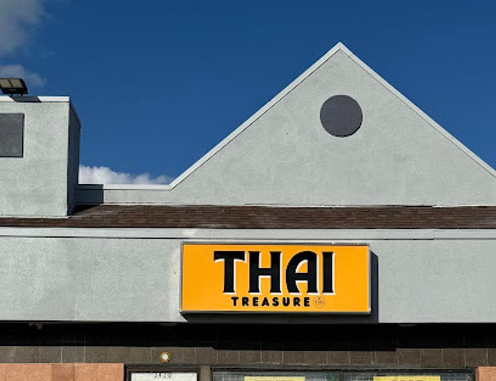 Thai Treasure Bistro
