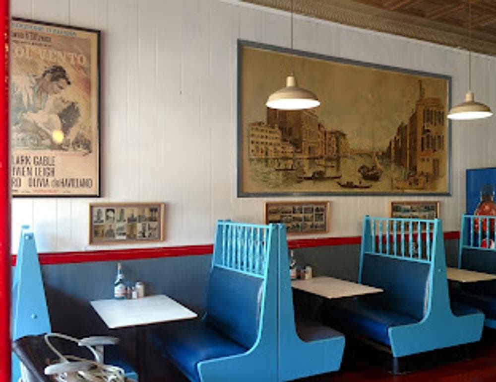 Dino's Grill