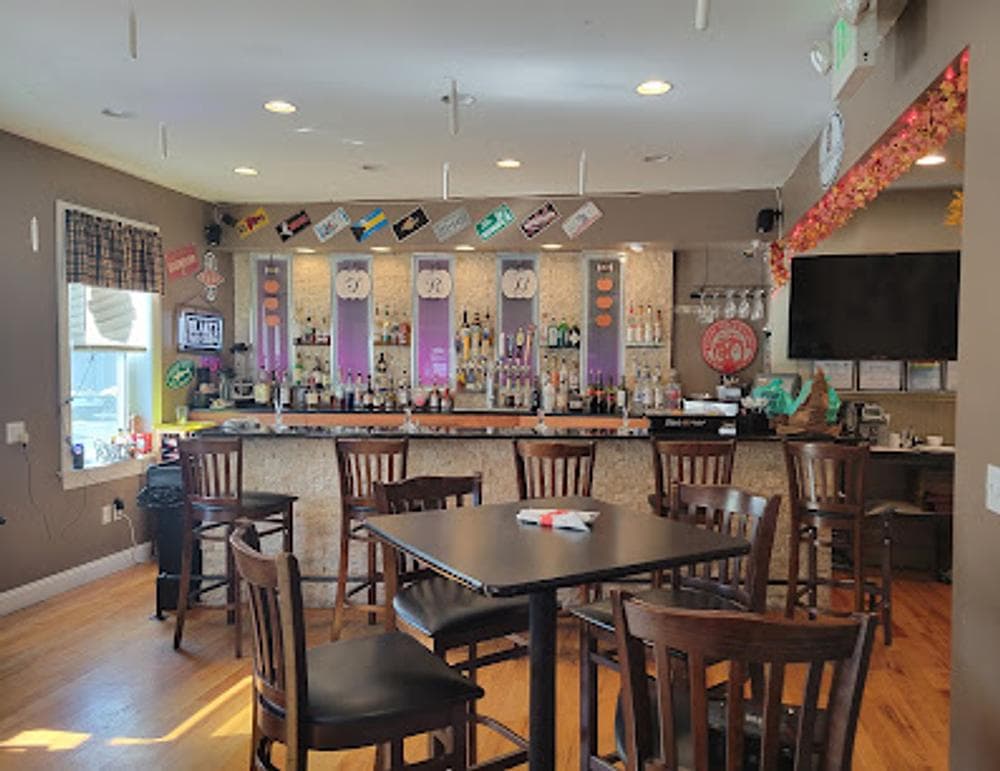 Two Rivers Grille
