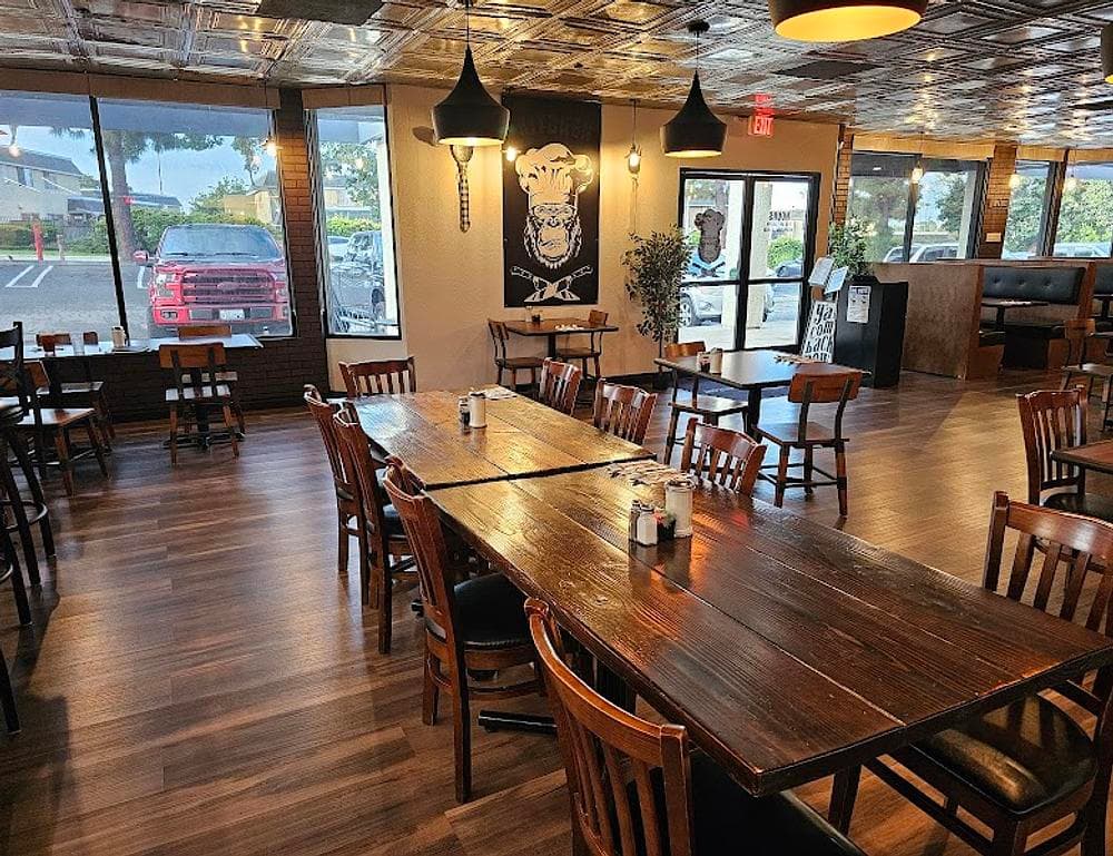 Silverback Breakfast and Cafe