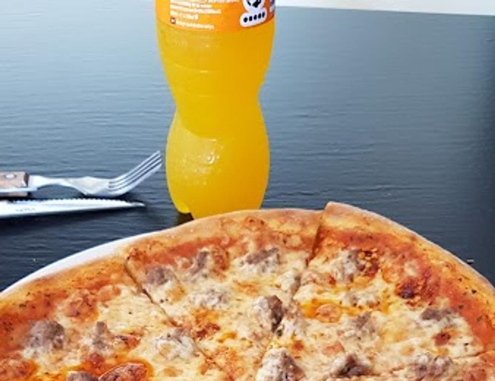 Mamas Pizza Og Grillbar