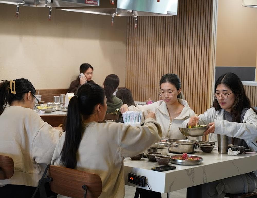 Mokkoji Shabu Shabu
