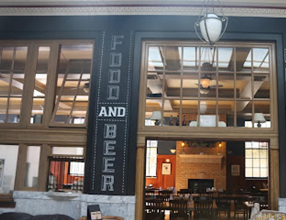 Downtown Restaurant by Paradise Creek Brewery